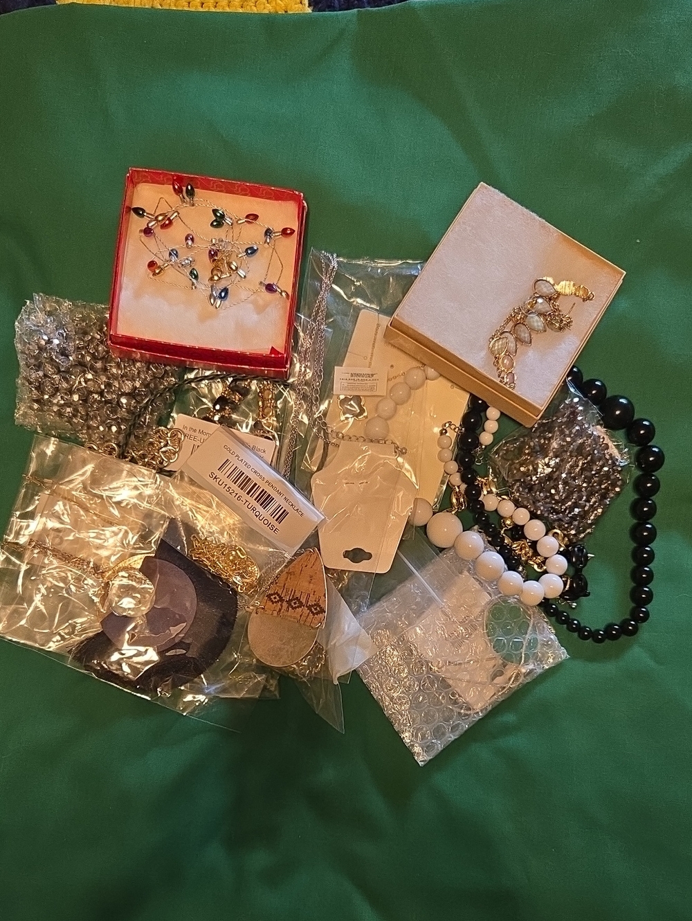 Mixed Women’s Jewelry  in Black, White, Green and Gold Necklaces Lot